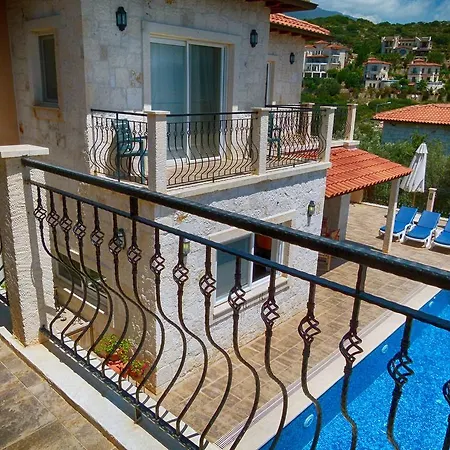 Bakajak Villa