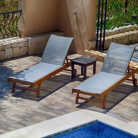 Villa Bakajak